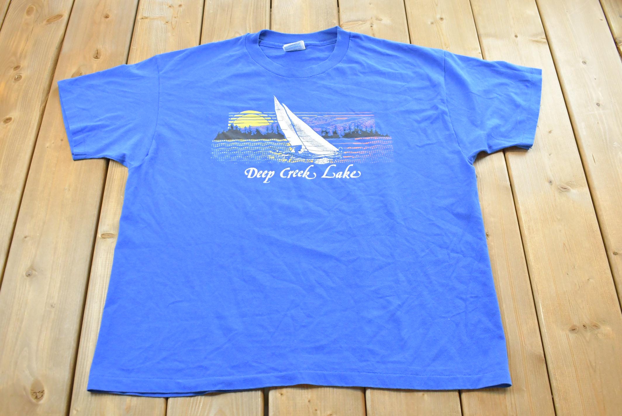 Vintage 1990s Deep Creek Lake Sailboat T-Shirt Mens XL