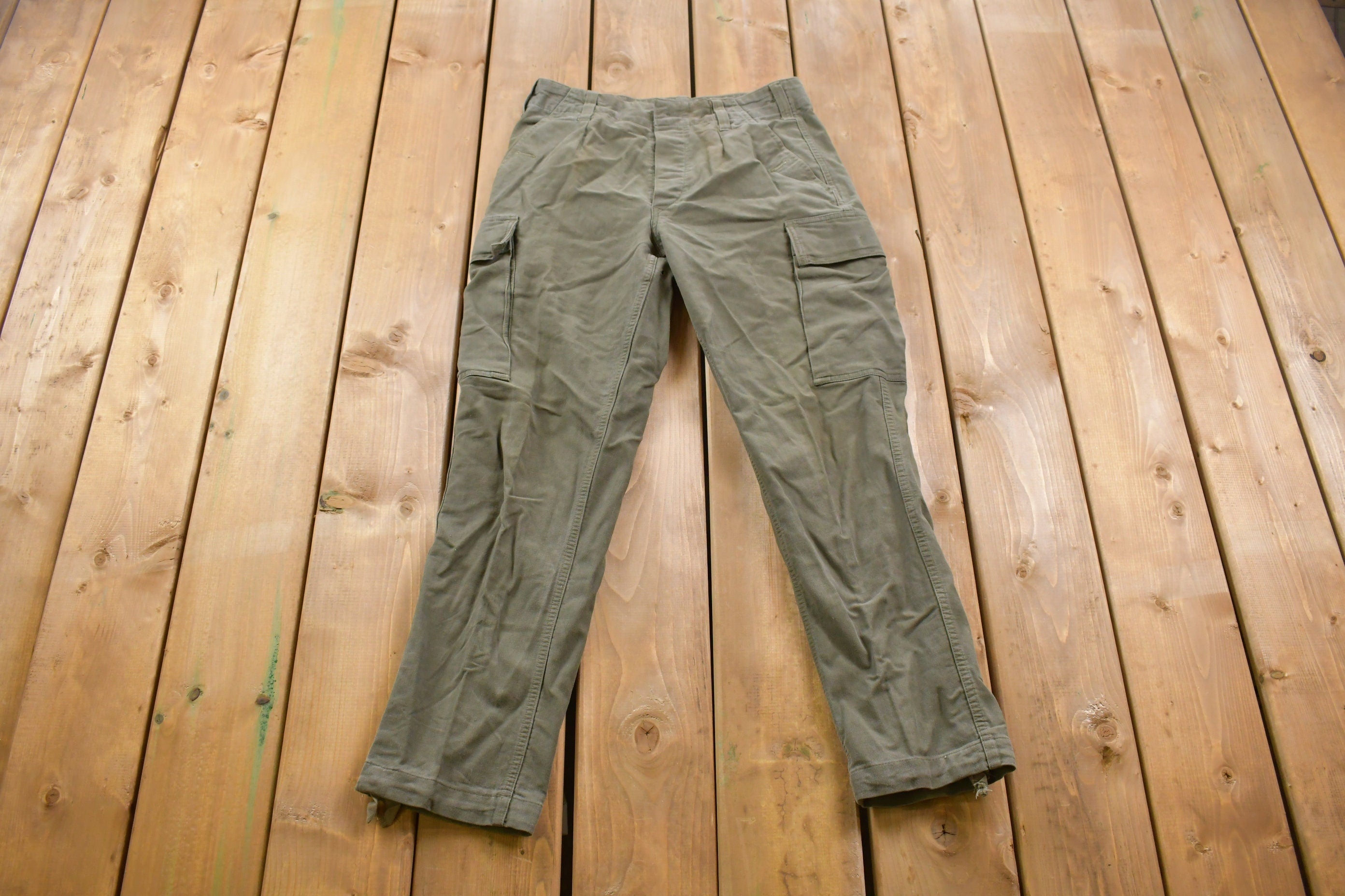 Vintage 1990s Military Cargo Pocket Pants / Streetwear / Army Pants / Military Pants / Vintage Cargos /
