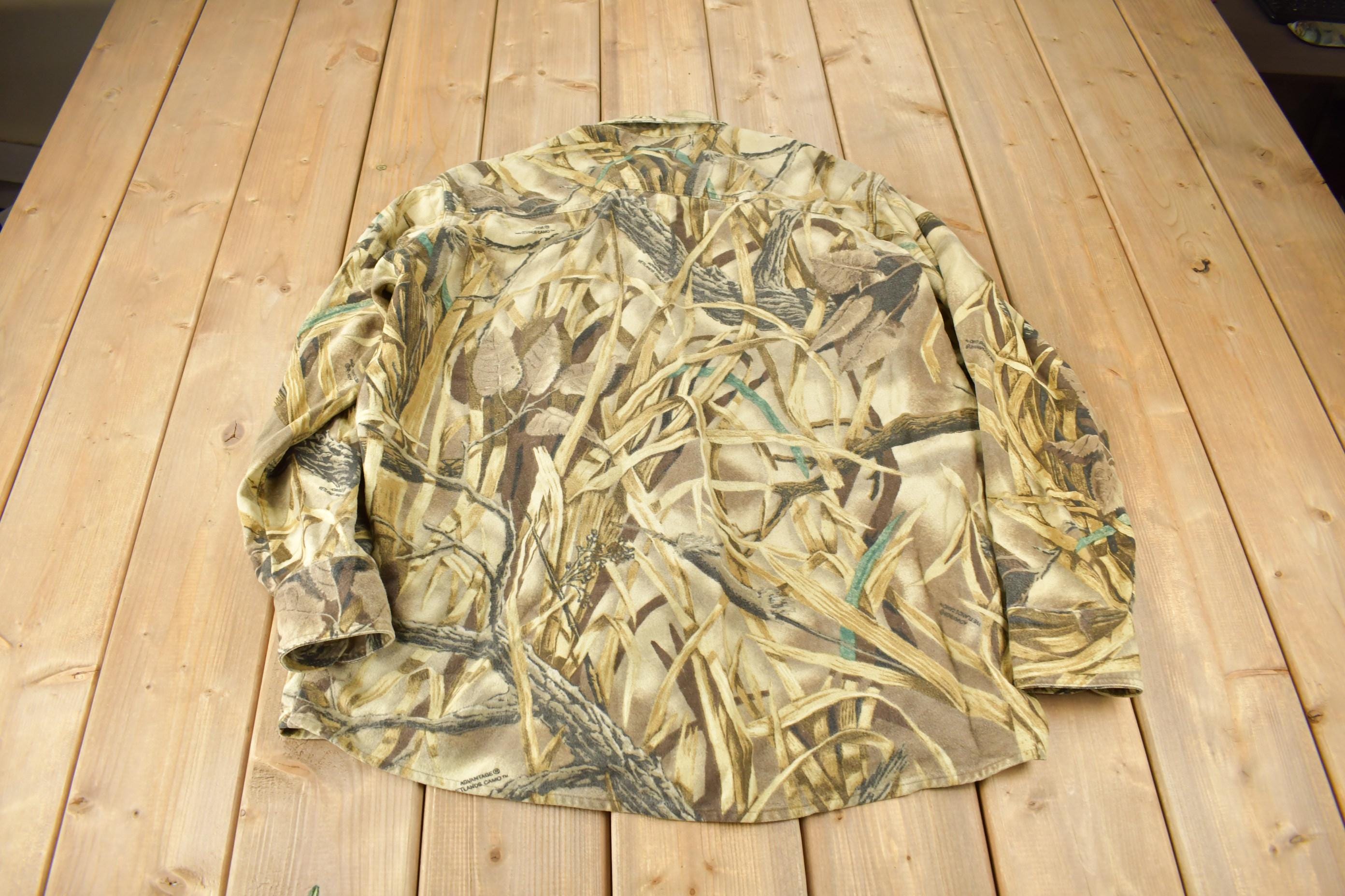 Vintage 1990s Ducks Unlimited Tree Camouflage Button Up Shirt