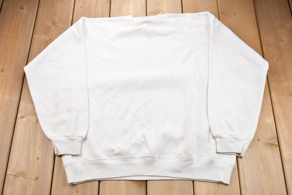 Vintage 1990s Hanes Basic Crewneck Sweatshirt
