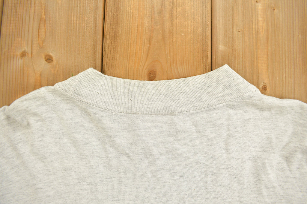 Vintage 1990s New World Editorial Movie Film Graphic T-Shirt