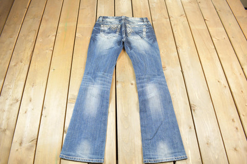 Vintage Y2K Miss Me Bedazzled Low Rise Jeans Size 26x32 / Boot Cut Jeans / Y2K Style / Embroidered Jeans / 2000s / Contrast Stitching