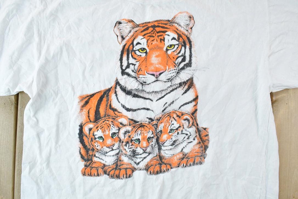 Vintage 1990s Tiger Cubs Graphic T-Shirt