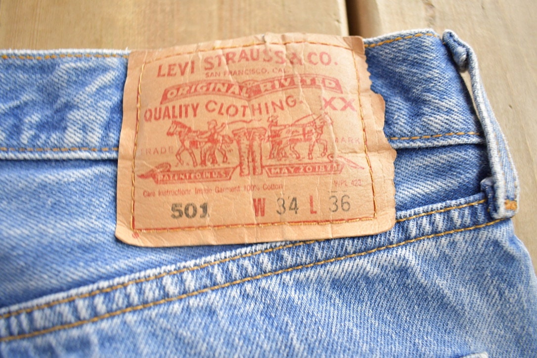 Vintage 1990s Levi's 501 Jeans Size 34x36