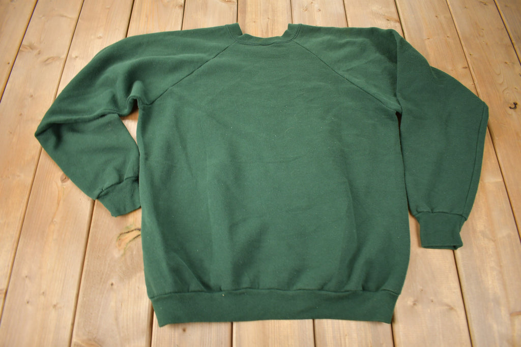 Vintage 1990s White River Yacht Club Crewneck Sweatshirt Made In Canada