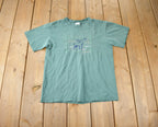Vintage 1990s Alaska Embroidered Moose Souvenir Travel T Shirt Made In USA