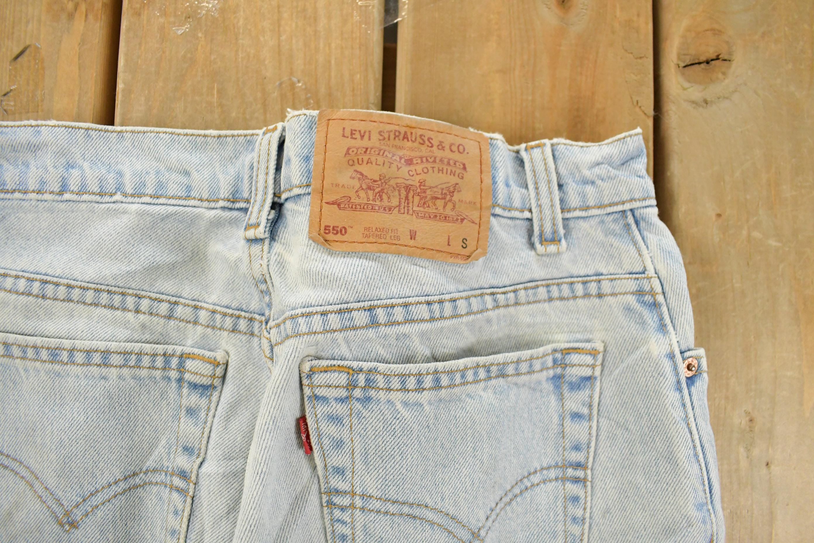 Vintage 1990s Levi's 550 Relaxed Tapered Fit Denim Jeans Women's 29 x 29