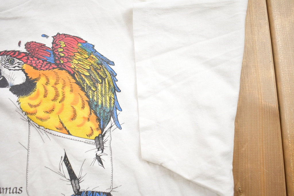 Vintage 1990s Bahamas Parrot Bird Theme Graphic T-Shirt