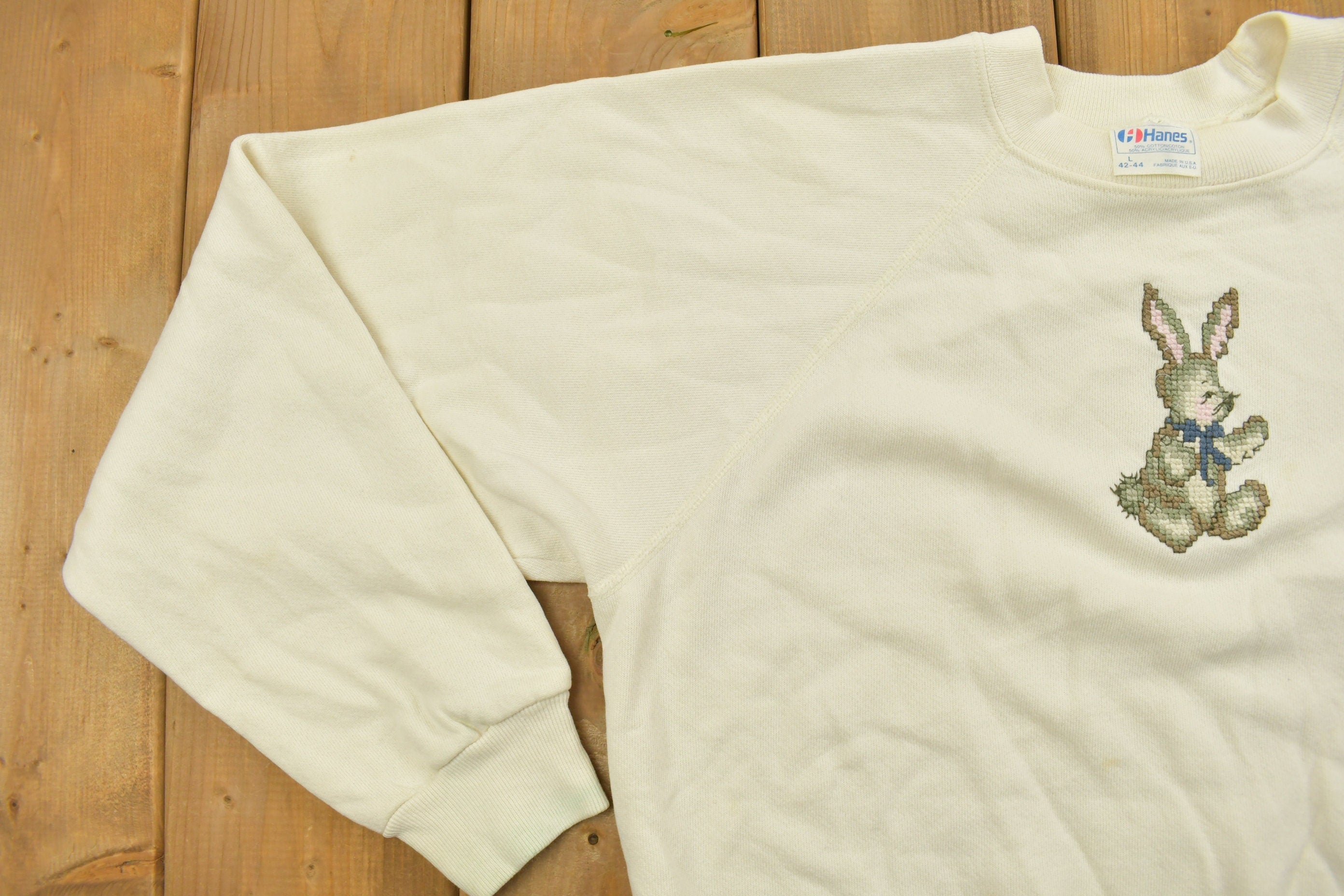 Vintage 1980s Bunny Rabbit Crewneck Sweater