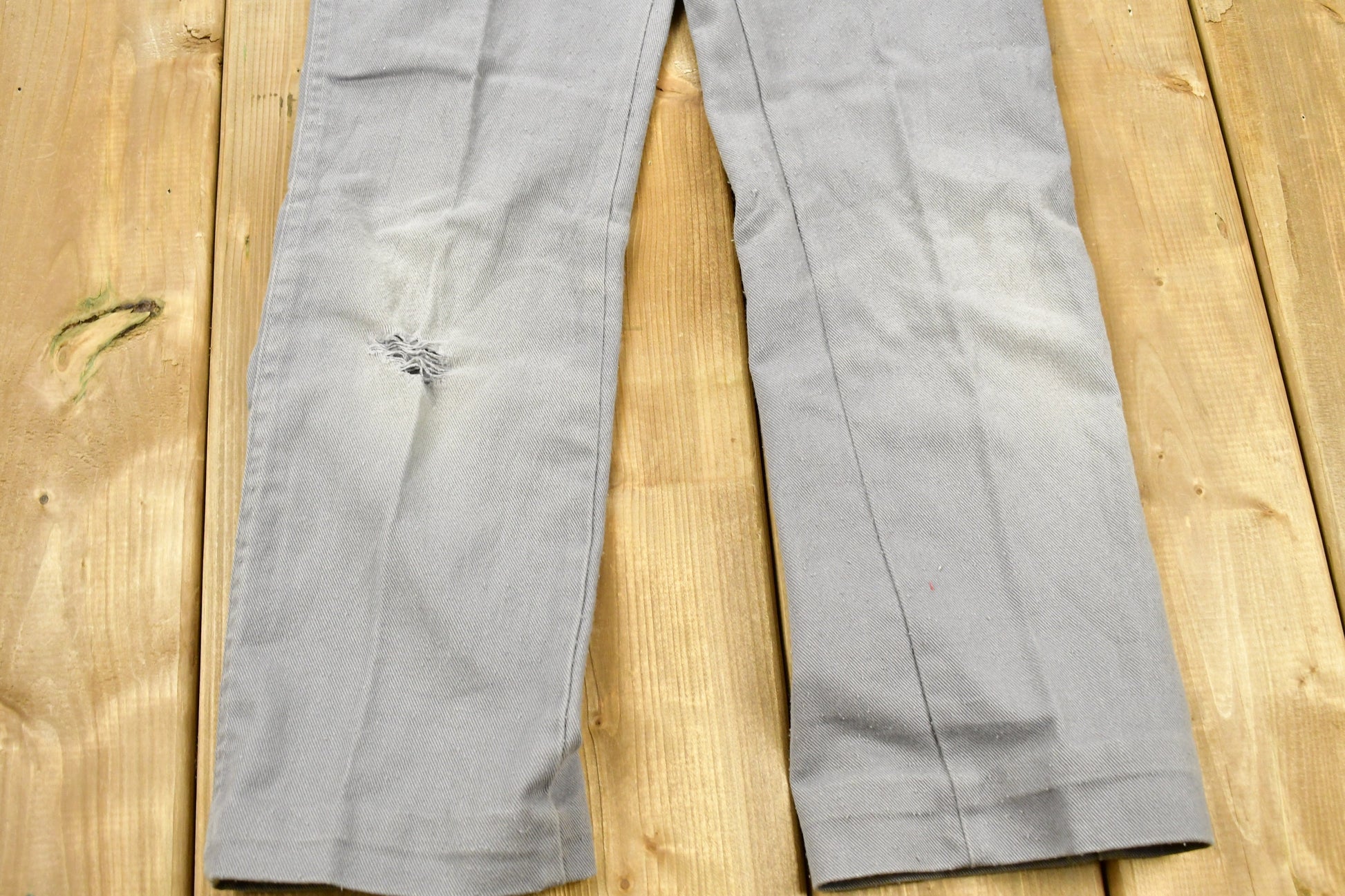 Vintage 1970s Wrangler Light Grey Wash Jeans Size 27