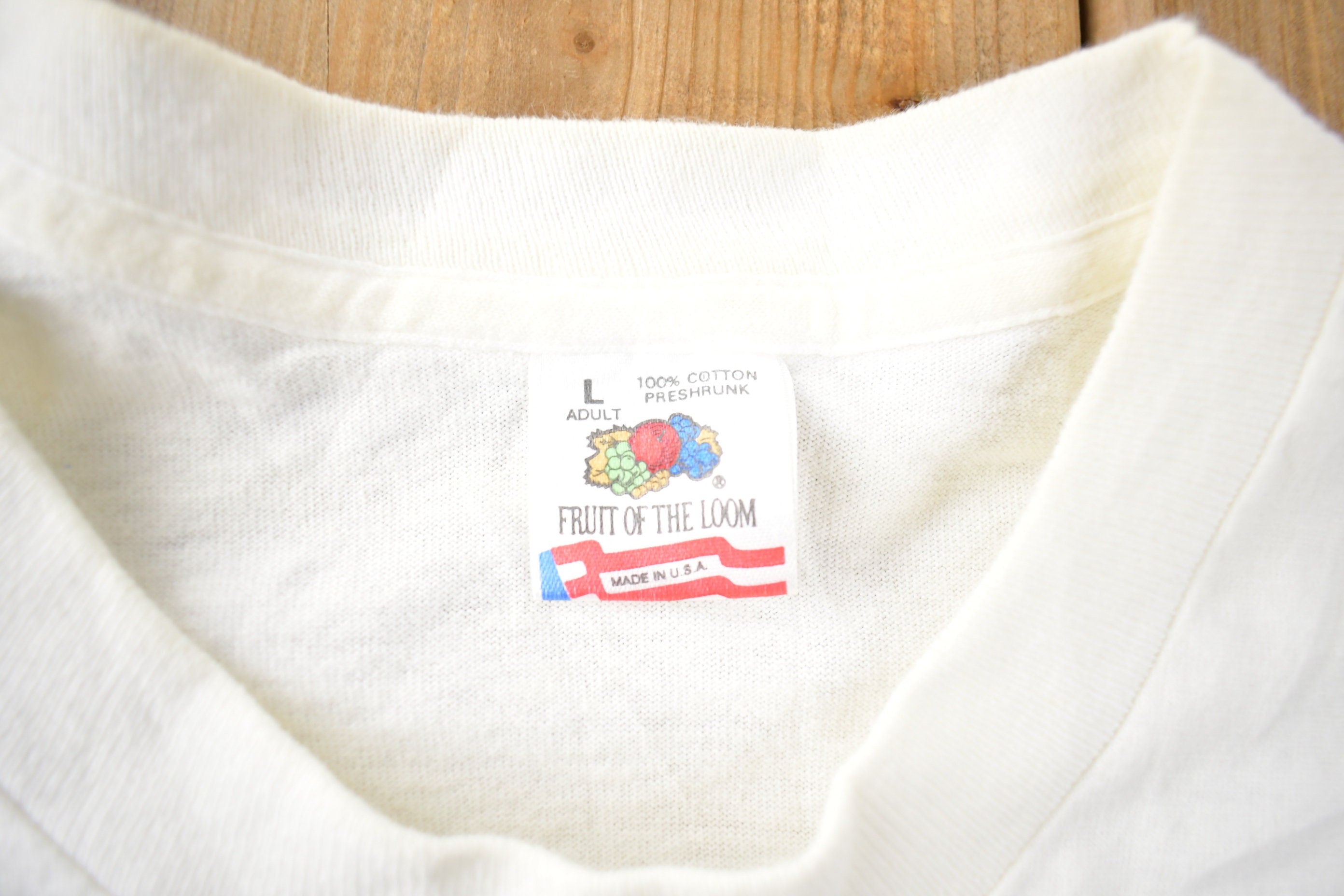 Vintage 1990s Regal Beagle Lake Okobojis Souvenir Single Stitch T Shirt Made In USA Size L