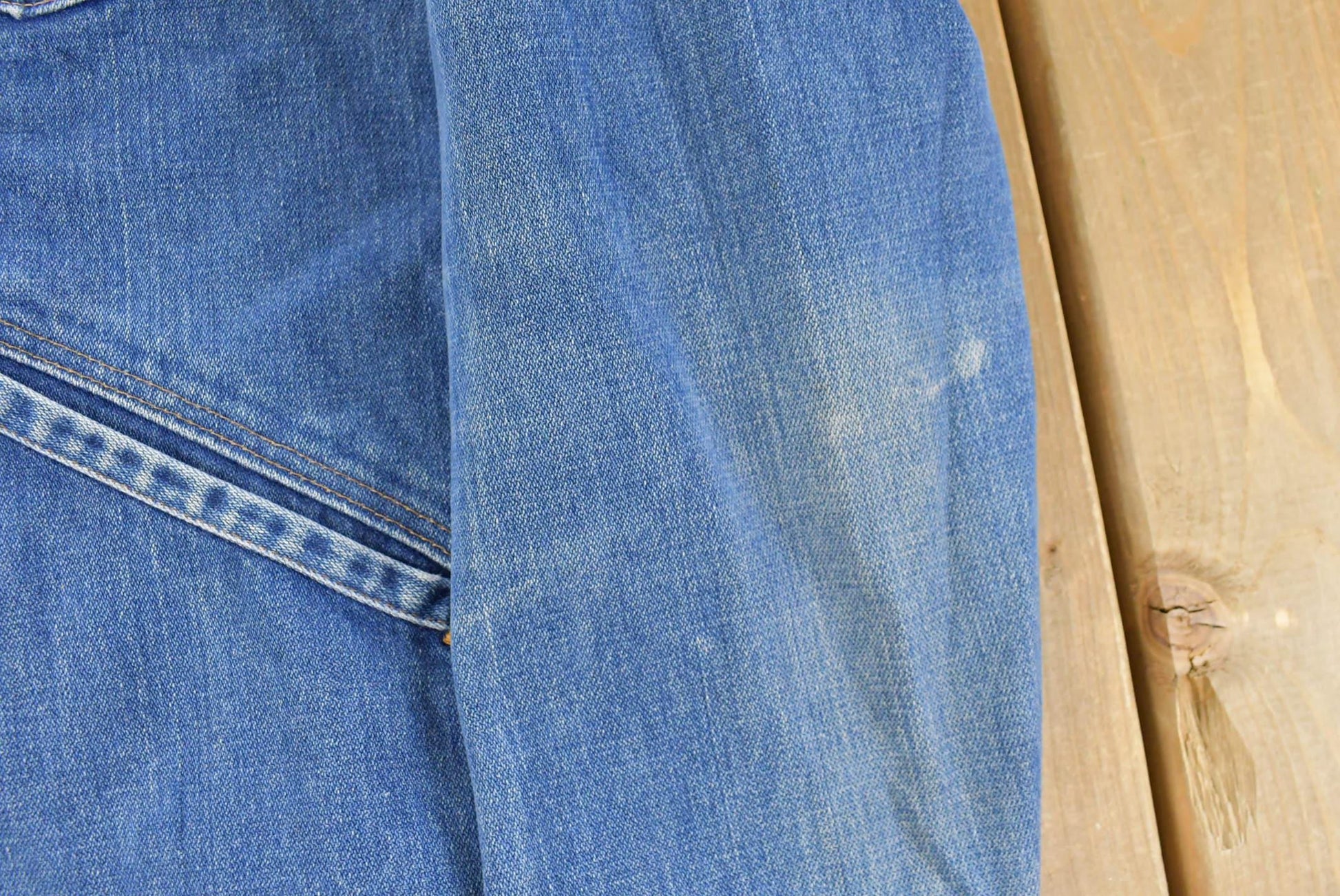 Vintage 1970s Wrangler Workwear Distressed Denim Trucker Jean Jacket Men's S