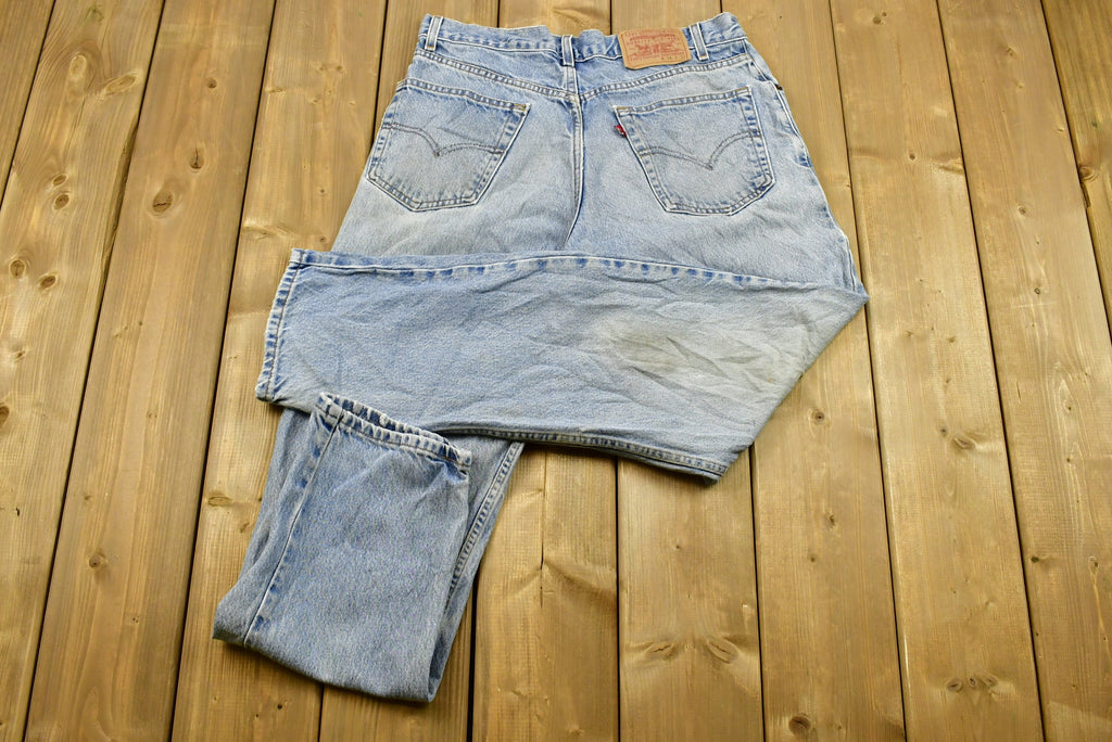 Vintage 90's Levi's Red Tab Jeans Size 34 x 32