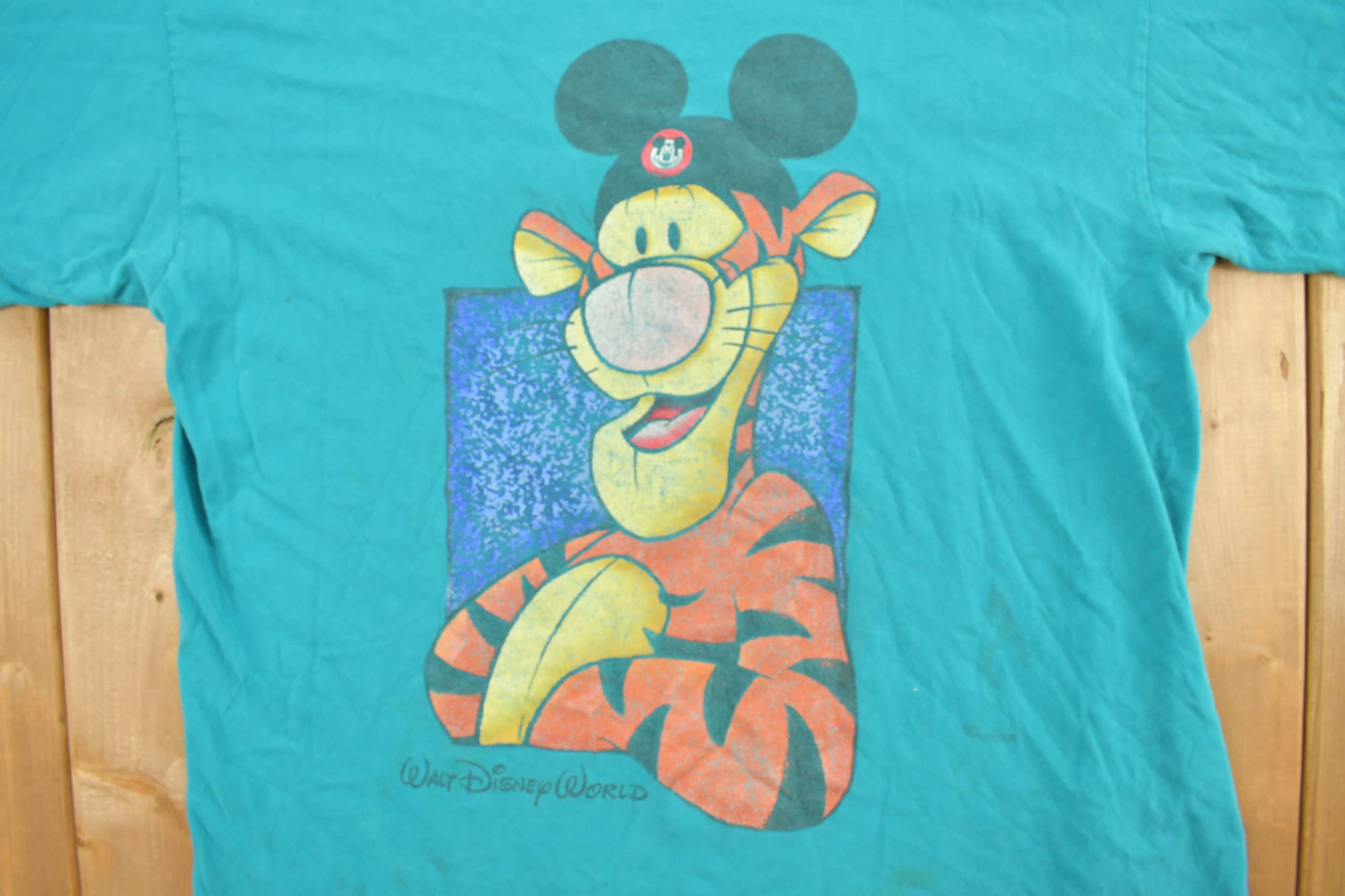 Vintage 1990s Tigger Mickey Inc Graphic T-Shirt Winnie The Pooh Disney