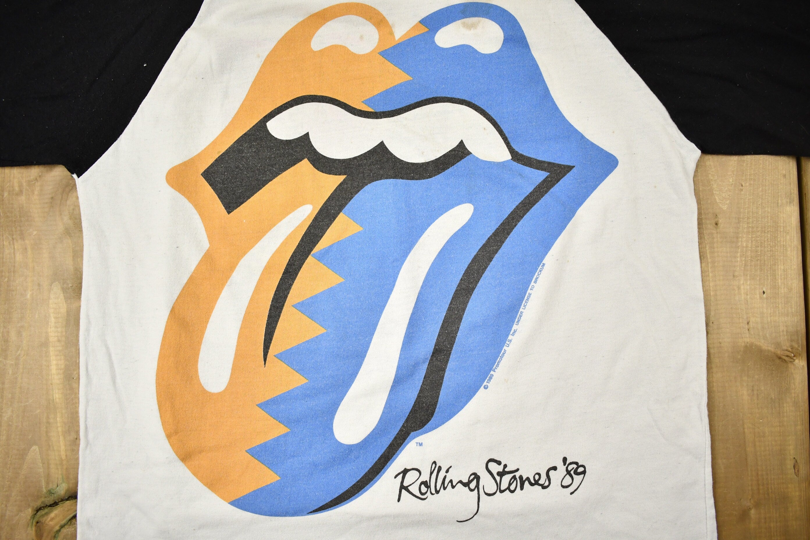 Vintage 1989 The Rolling Stones North American Tour Raglan Band T-shirt