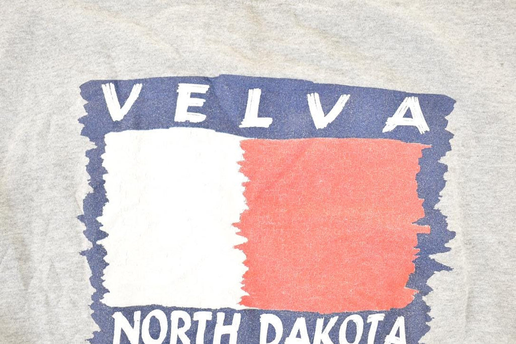 Vintage 1990s Velva North Dakota Destination Crewneck Sweatshirt Men's L