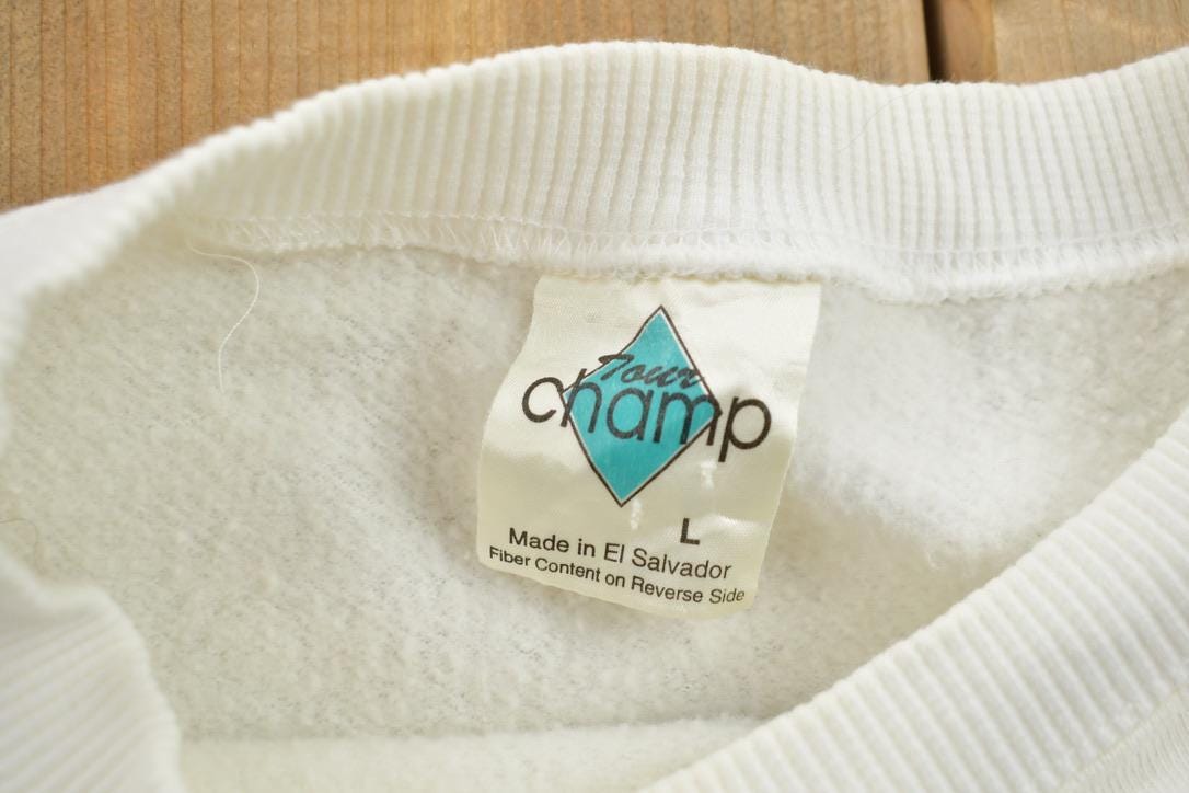 Vintage 1990s Alaska Graphic Sweatshirt