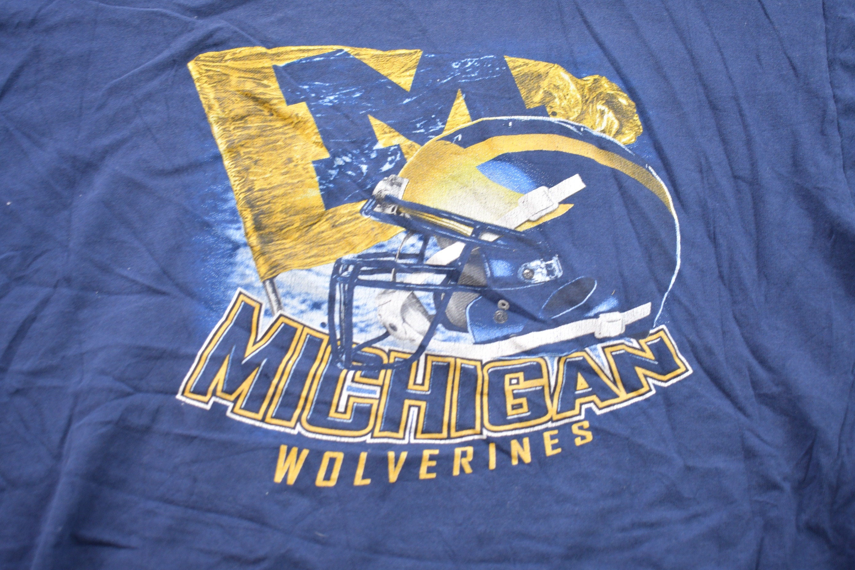 Vintage 1990s University of Michigan Wolverines Graphic Collegiate T-Shirt