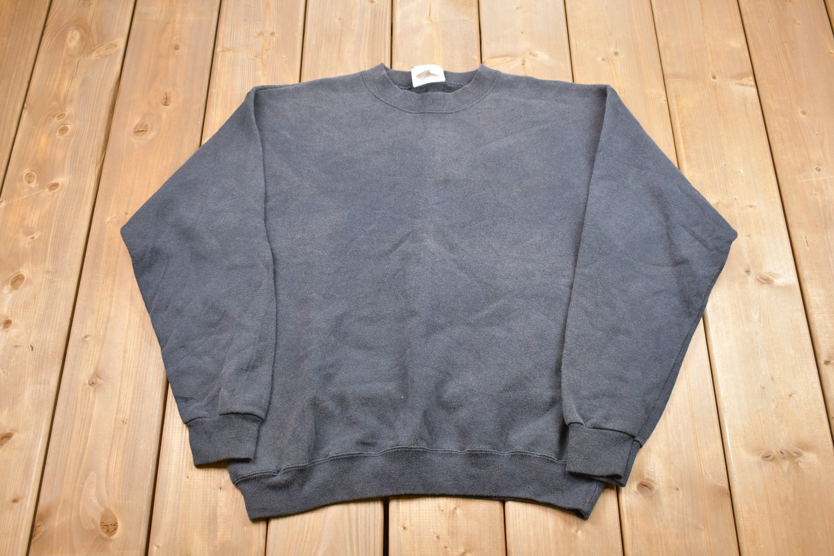 Vintage 1990s Blank Vintage Essential Crewneck Sweatshirt