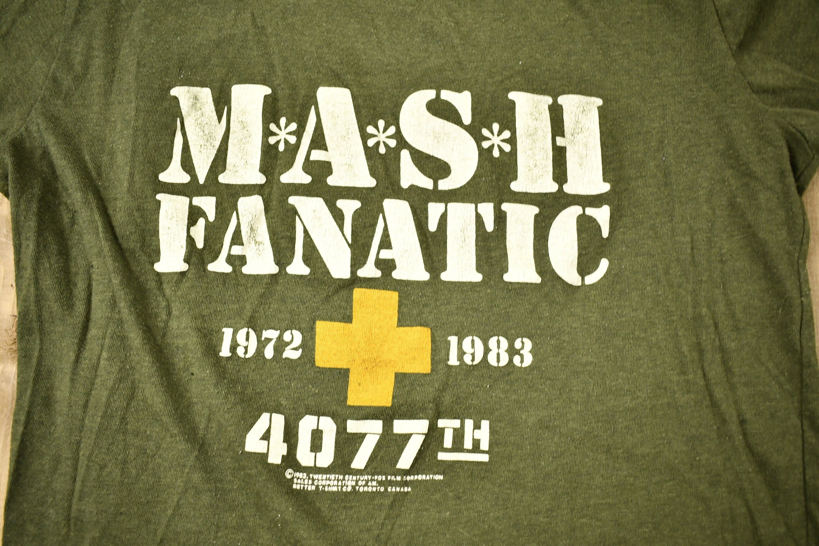 Vintage 1983 M*A*S*H Fanatic TV Promo Ringer T-shirt