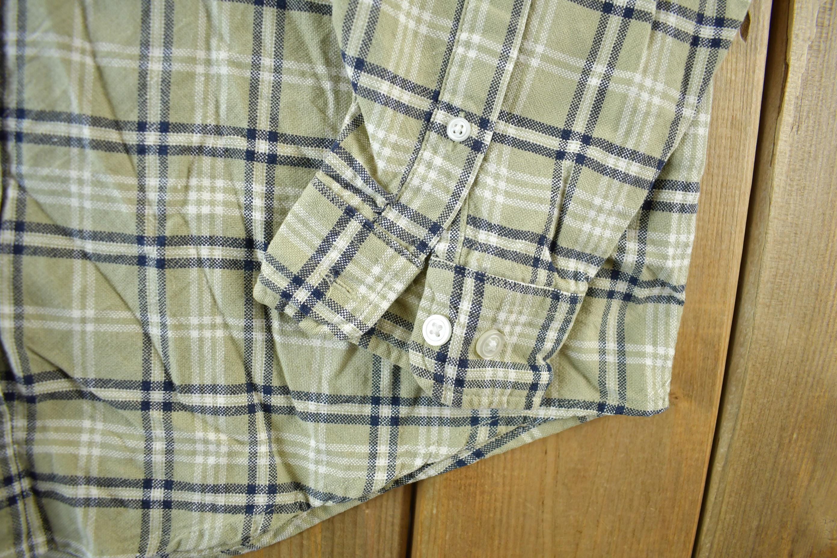 Vintage 1990s Eddie Bauer Button Up Shirt  1990s Plaid Button Up  Vintage Flannel  Outdoors  Mens Medium