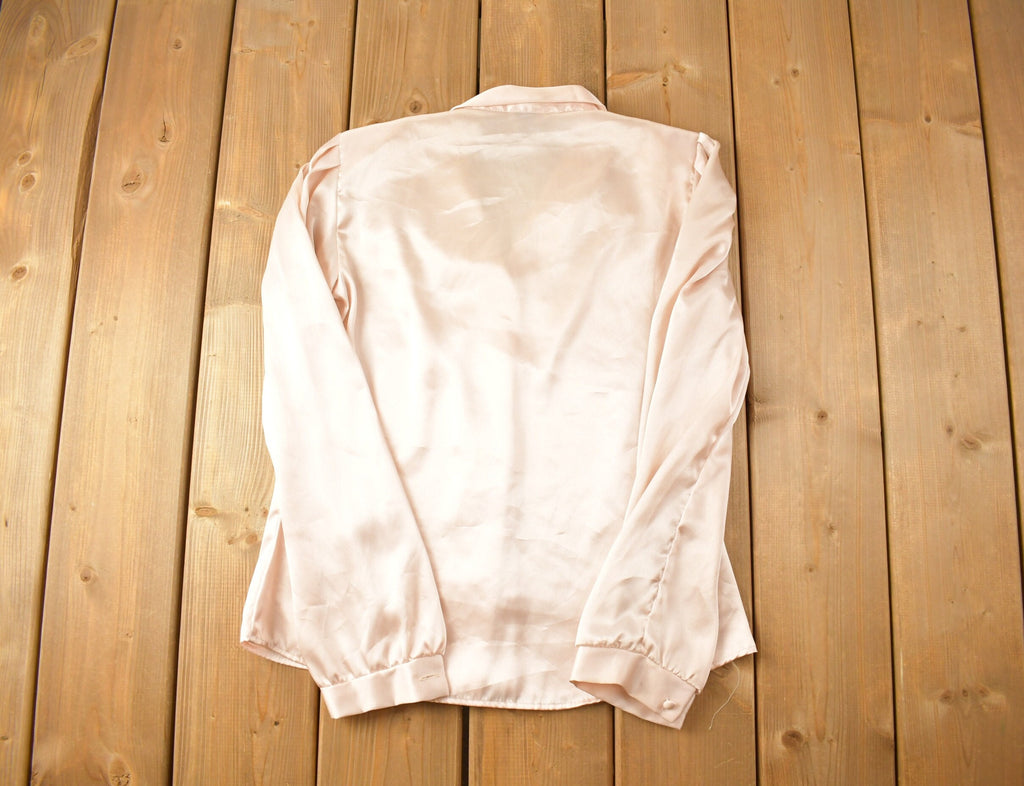Vintage 1990s Daniela Women's Silk Blank Button Up Shirt
