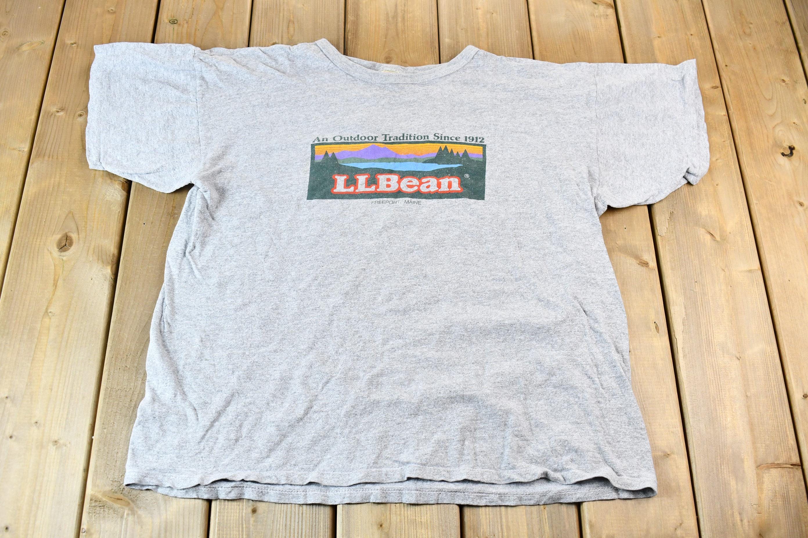 Vintage 1990s L.L. Bean Logo Freeport Maine Single Stitch Graphic T-Shirt