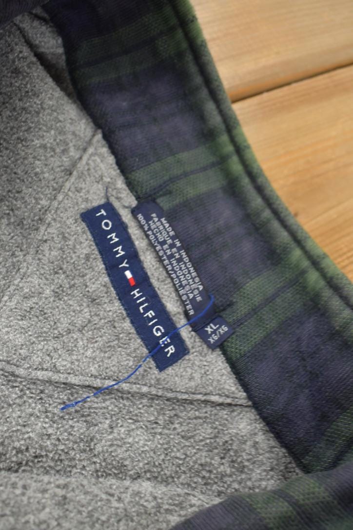 Vintage 1990s Tommy Hilfiger Embroidered Quarter Zip Fleece Sweater