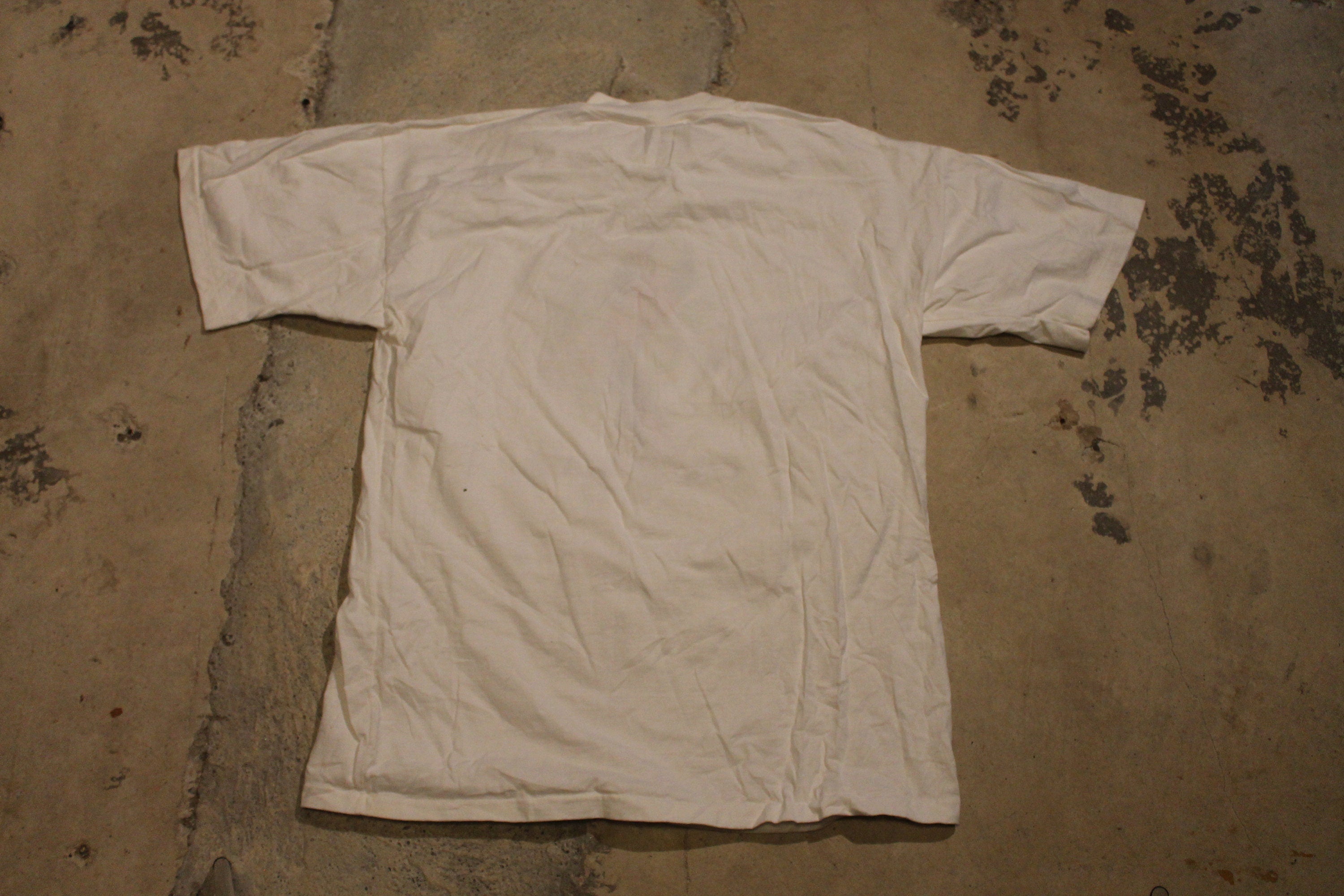 Vintage 1990s Cayman Islands Souvenir T Shirt