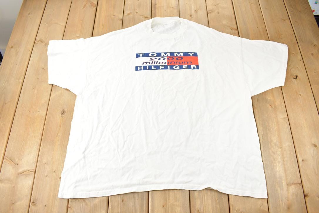 Vintage 2000 Tommy Hilfiger Millennium Graphic T-Shirt Size 3XL