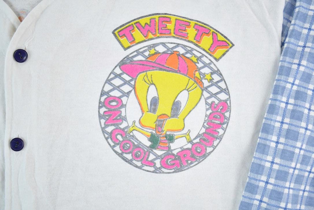 Vintage 1990s Tweety Bird On Cool Ground Baseball Button Up Jersey Graphic T-Shirt