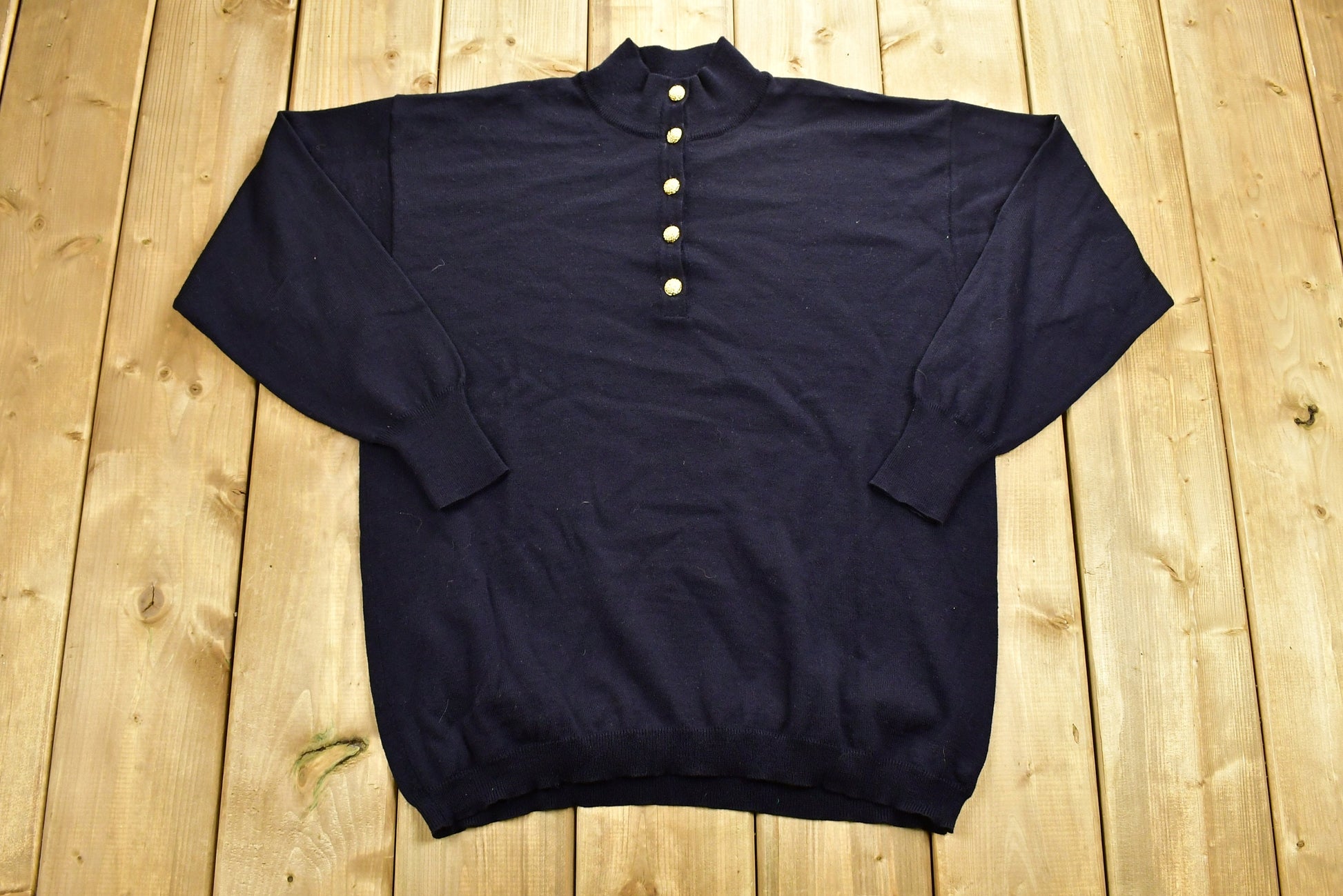 Vintage 1990's 100% Virgin Wool Knit Sweater / Vintage 90s Sweater / Laurel / Outdoor / Winter / Made In Italy / Cozy Pullover Sweatshirt