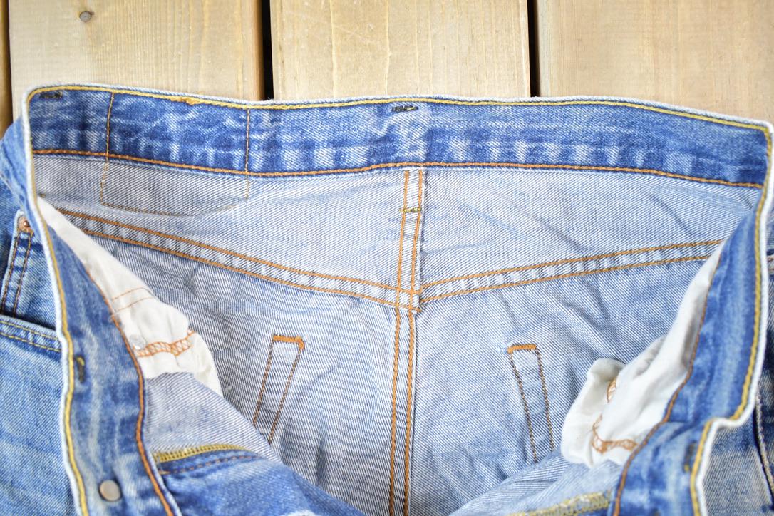 Vintage 1970s Levi Strauss Red Tab 550 Denim Jeans Size 32 x 32 Made In USA