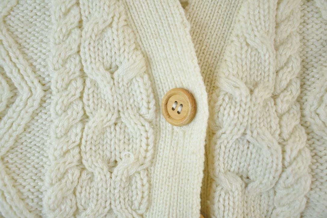 Vintage 1990s Cable Knit Perfect Mild Distress Cream Cardigan Sweater Made In USA