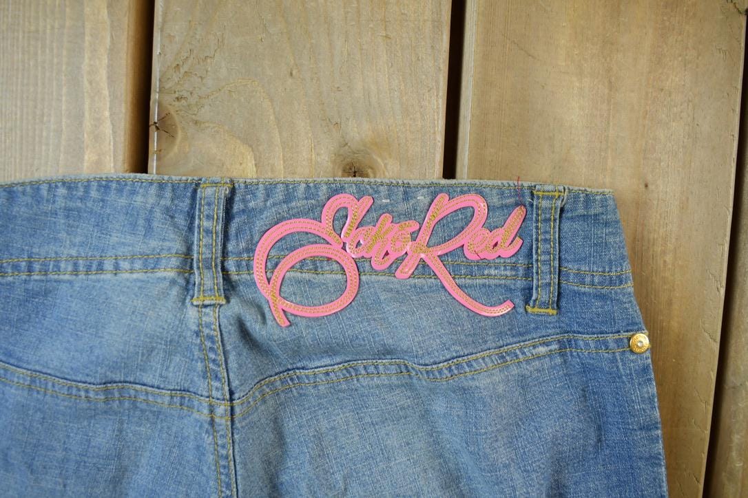 Vintage 2000s Echo Red Pink Embroidered Low Waisted Women's Denim Jeans Size 28 x 32