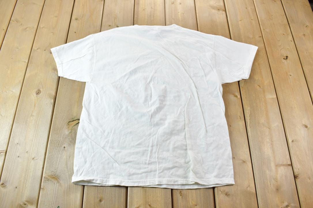 Vintage 1990s Texas Bluebonnets Single Stitch Flower Graphic T-Shirt