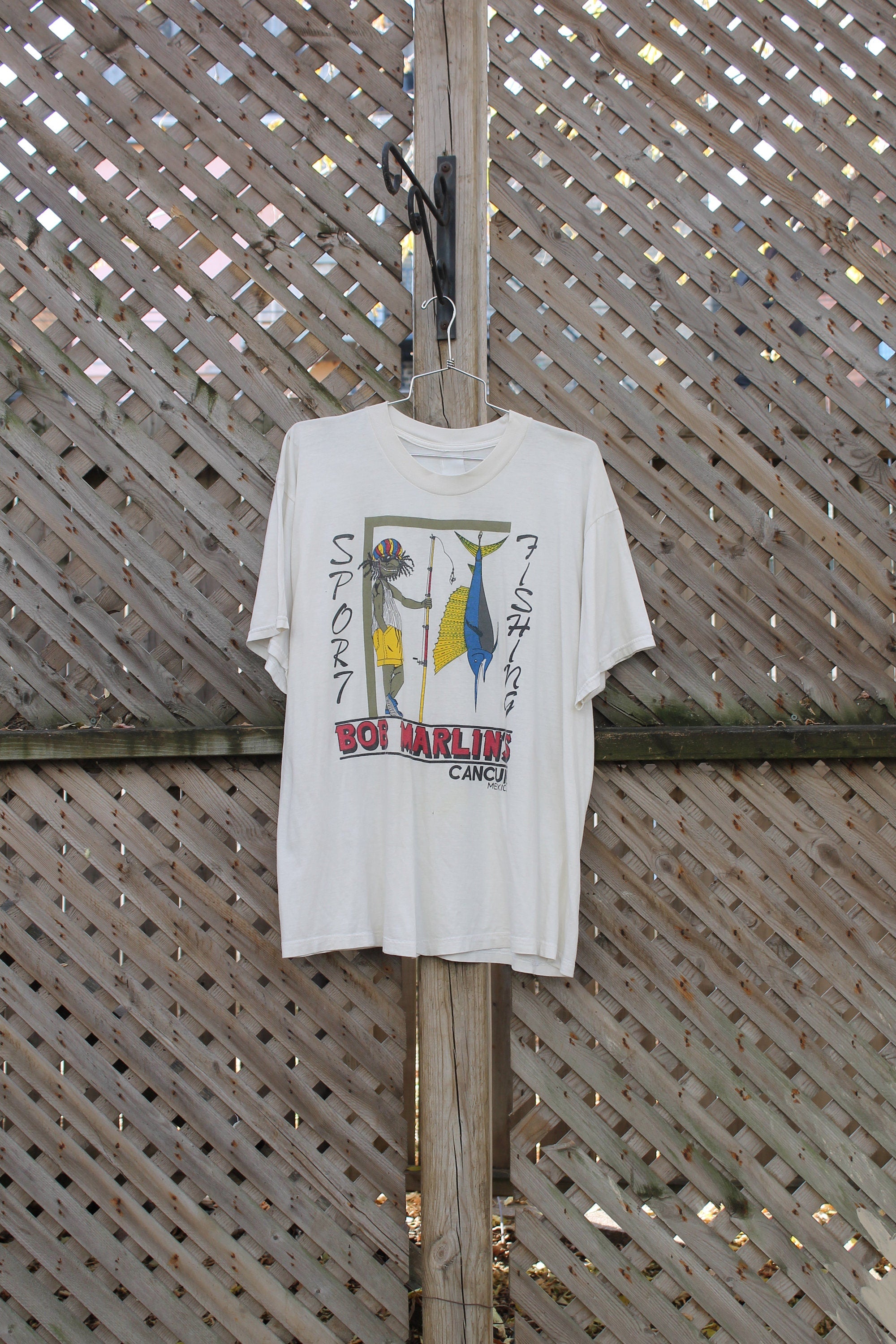 Vintage 1990s Bob Marlin's Sport Fishing Cancun Mexico T Shirt