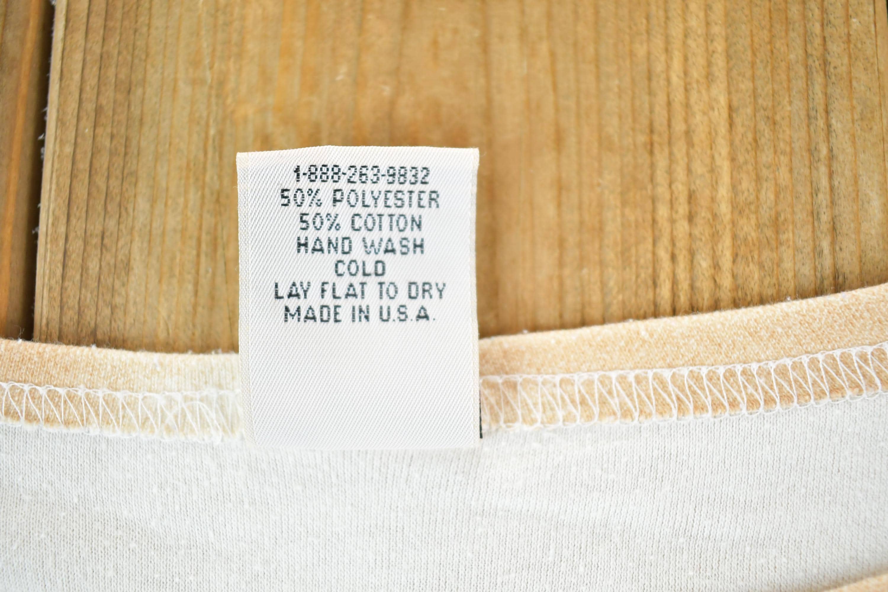 Vintage 1990s Beach Bum Souvenir Beachwear T-Shirt Women's One Size