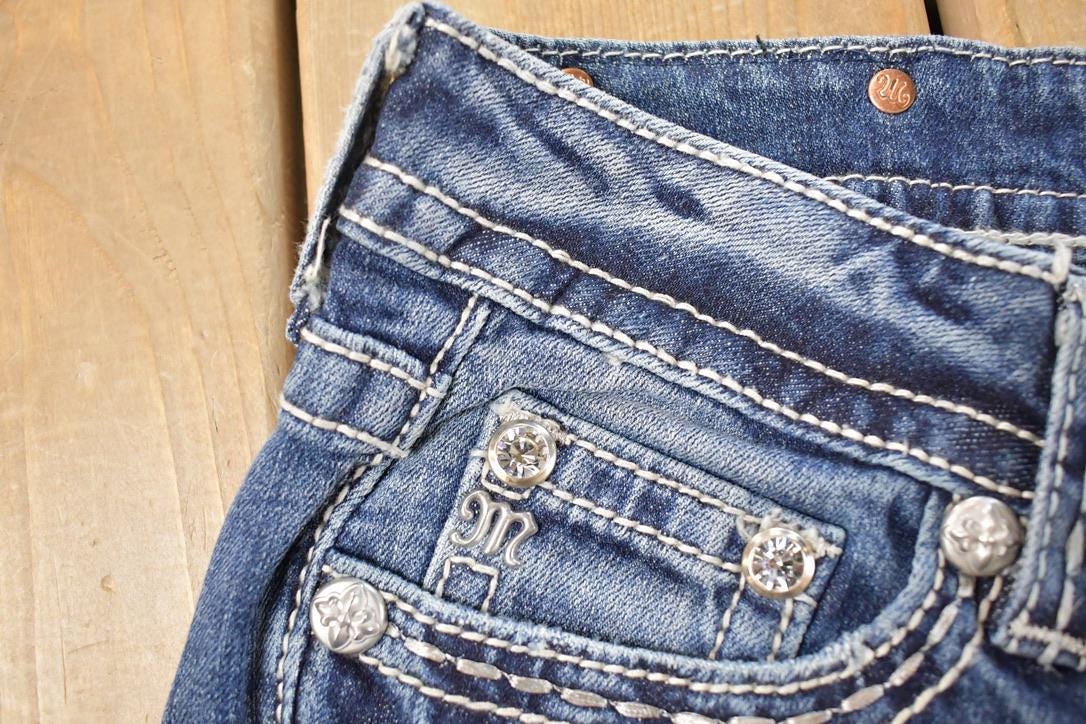 Vintage Deadstock Y2K Miss Me Bedazzled Low Rise Jeans Women's Size 26x31