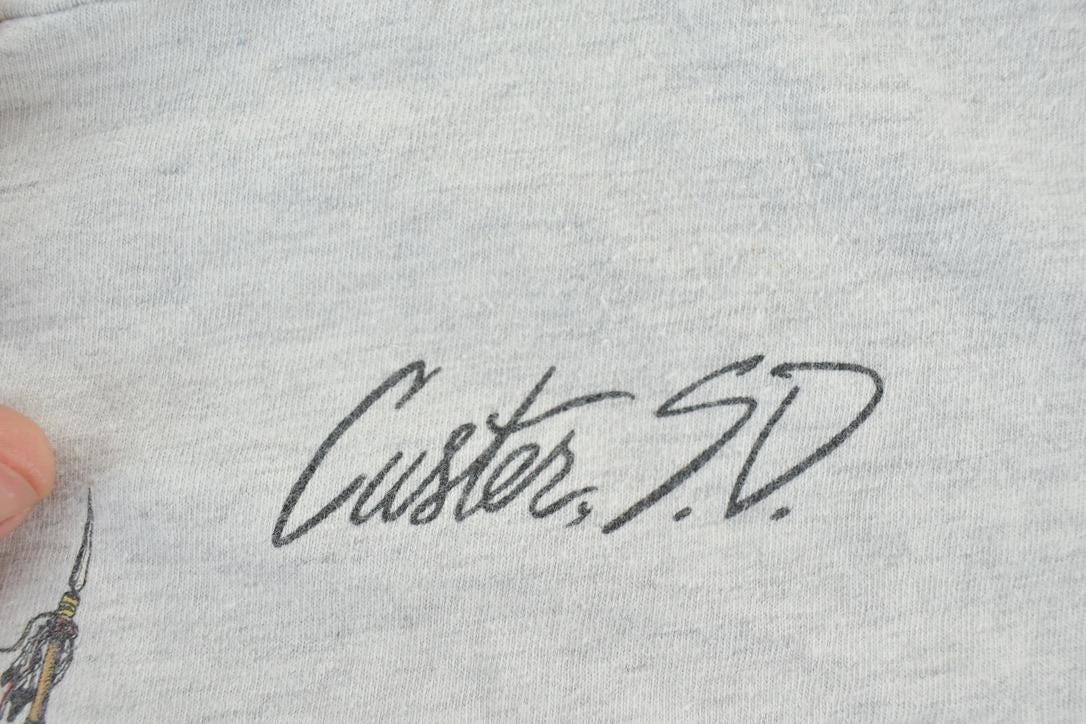 Vintage 1990s Buffalo Soldiers AOP Custer SD Souvenir Single Stitch Graphic Print T-Shirt