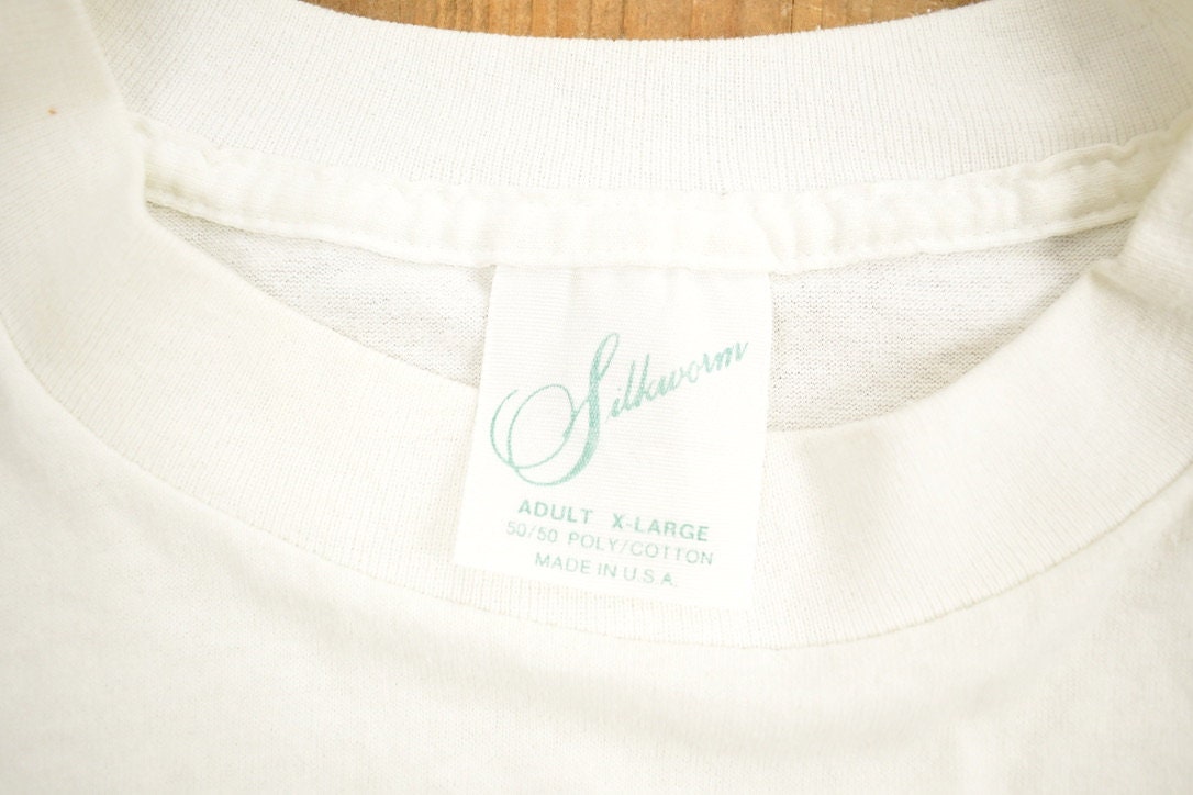 Vintage 1990s Salem Cigarettes "Comin To The Fresh Side" Graphic T-Shirt