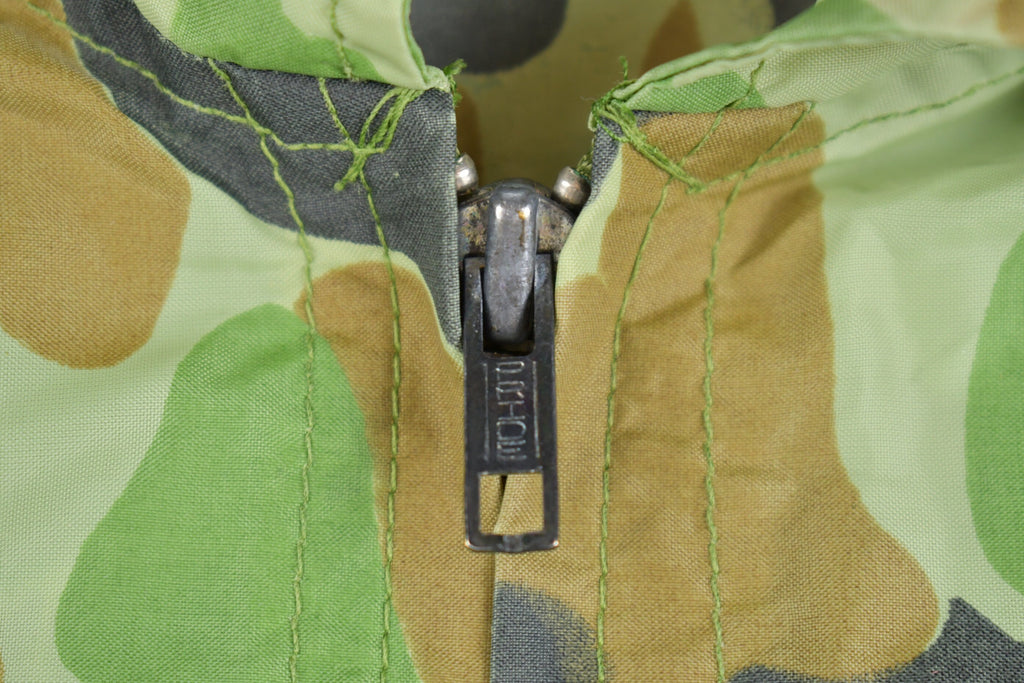 Vintage 1980s Sellers Inc Camo Windbreaker Jacket / Hunting Jacket / Rain Jacket / Streetwear / Light Jacket / Pride Zipper / Made in USA