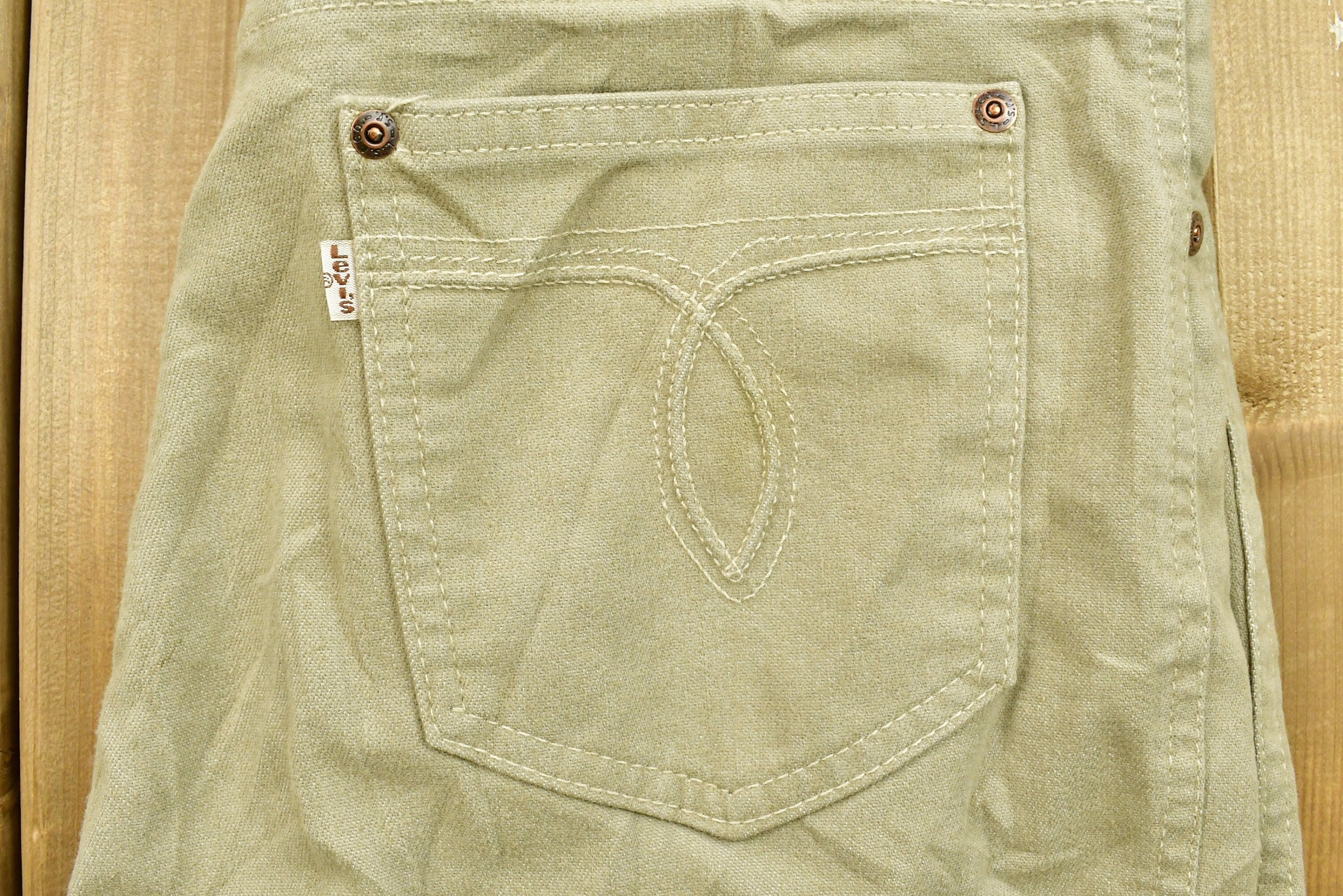Vintage 90's Levi's For Men White Tab Jeans Size 32