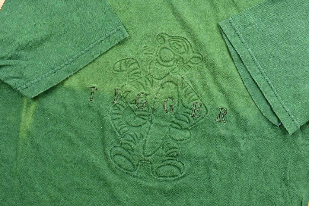 Vintage 90's Tigger Embroidered Cartoon T-Shirt / 90s Graphic Tee / The Disney Store / Vintage Disney / Made In USA / Forest Green