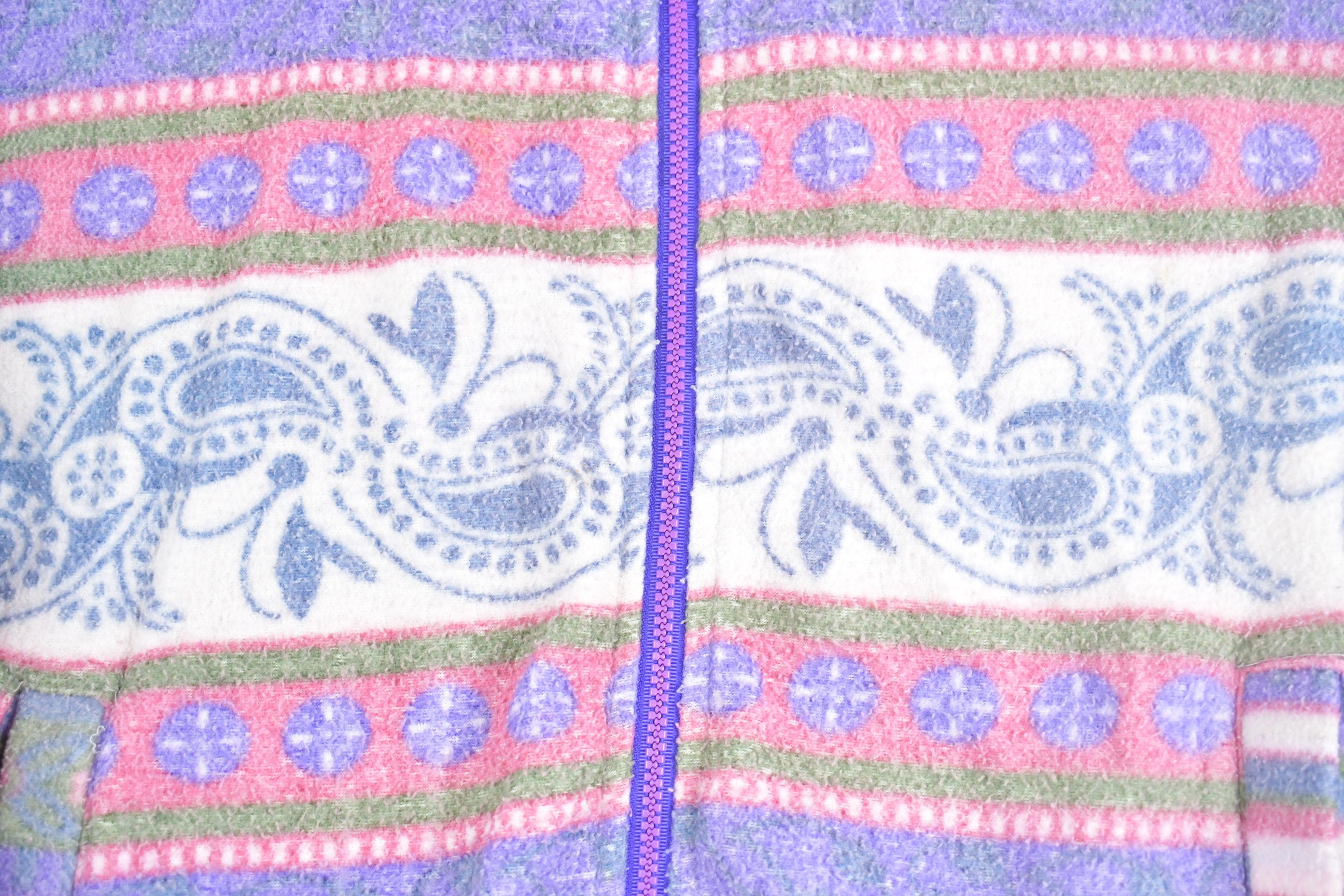 Vintage 1990s Apres Sport Paisley Patterned Fleece Zip Up Sweater