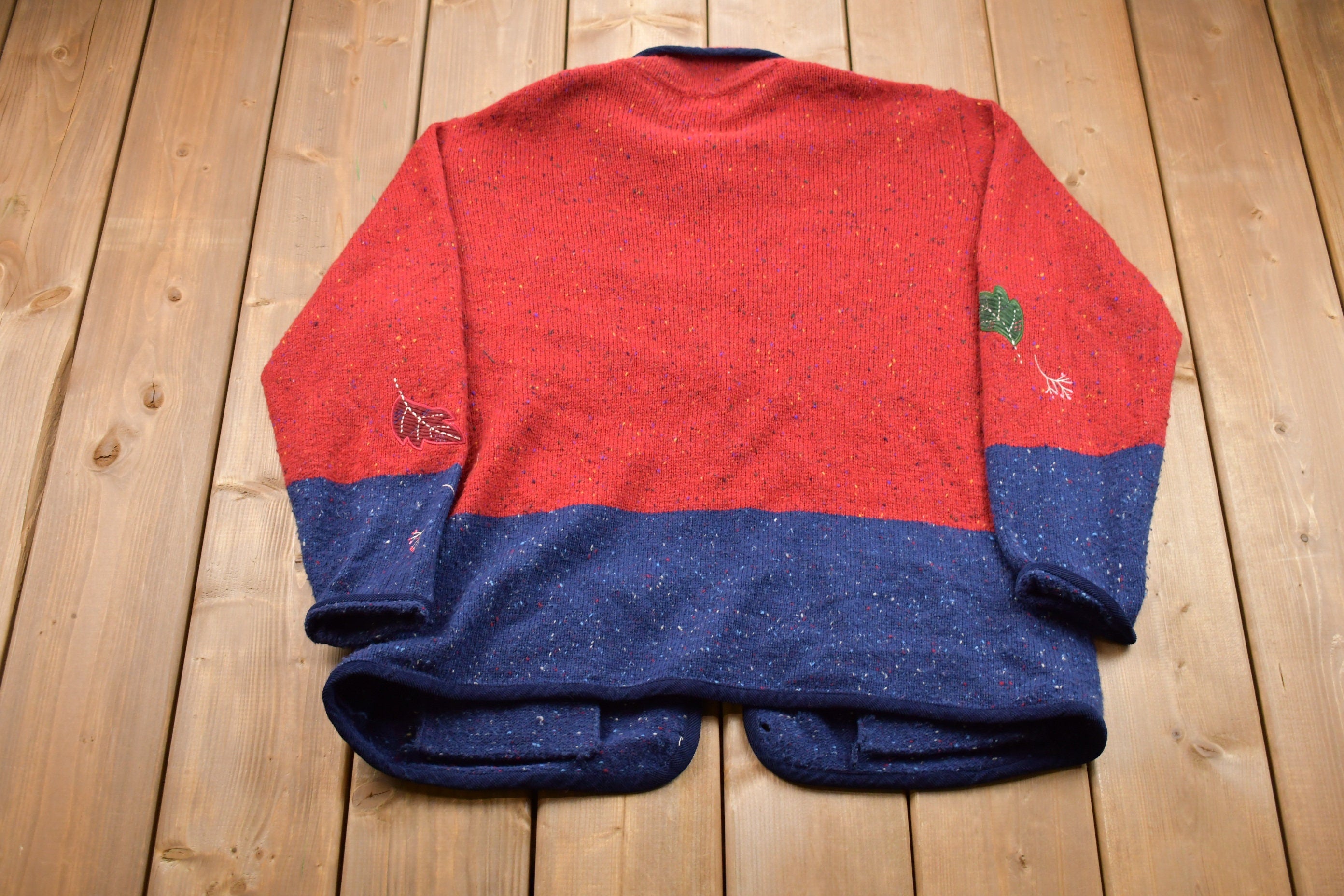 Vintage 1980s Tabi International Teddy Graphic Knitted Sweater