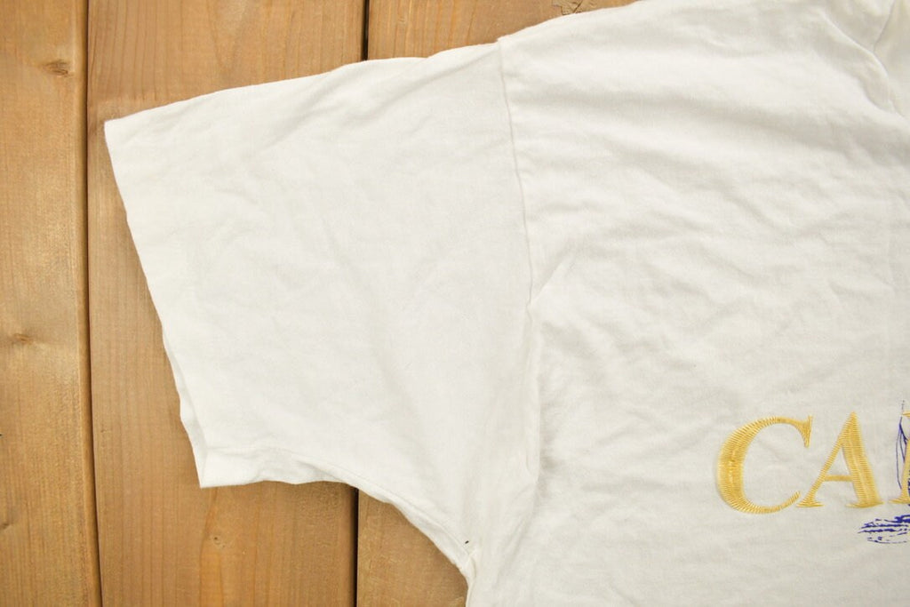 Vintage 2000 Embroidered Sailing Canada Novelty T-Shirt