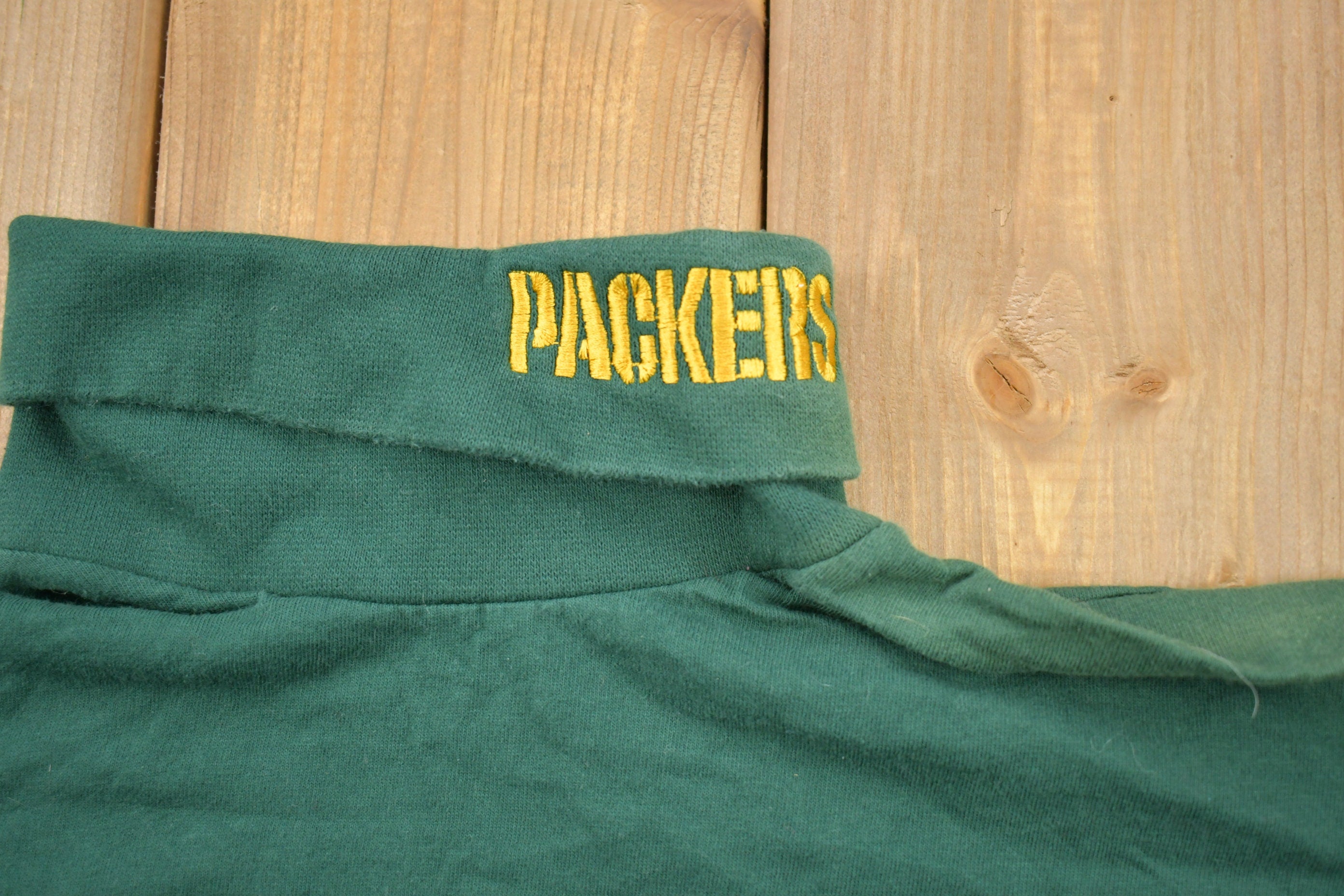 Vintage 1990s Green Bay Packers NFL Turtleneck Sweatshirt