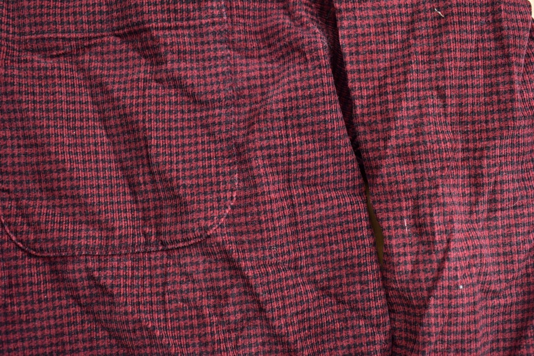 Vintage 1990s Eddie Bauer Red Plaid Flannel Button Up Shirt