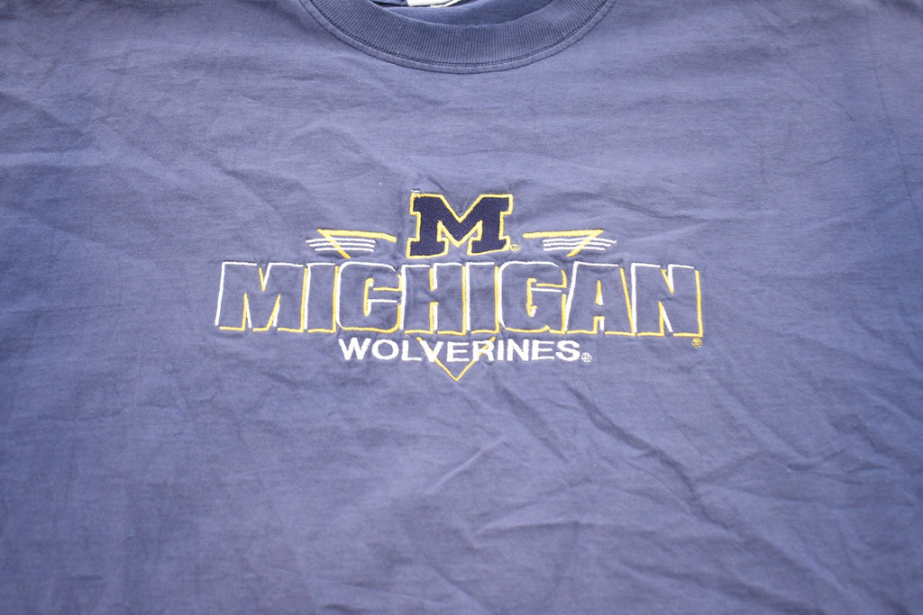 Vintage 1990s University of Michigan Wolverines Embroidered Collegiate T-Shirt